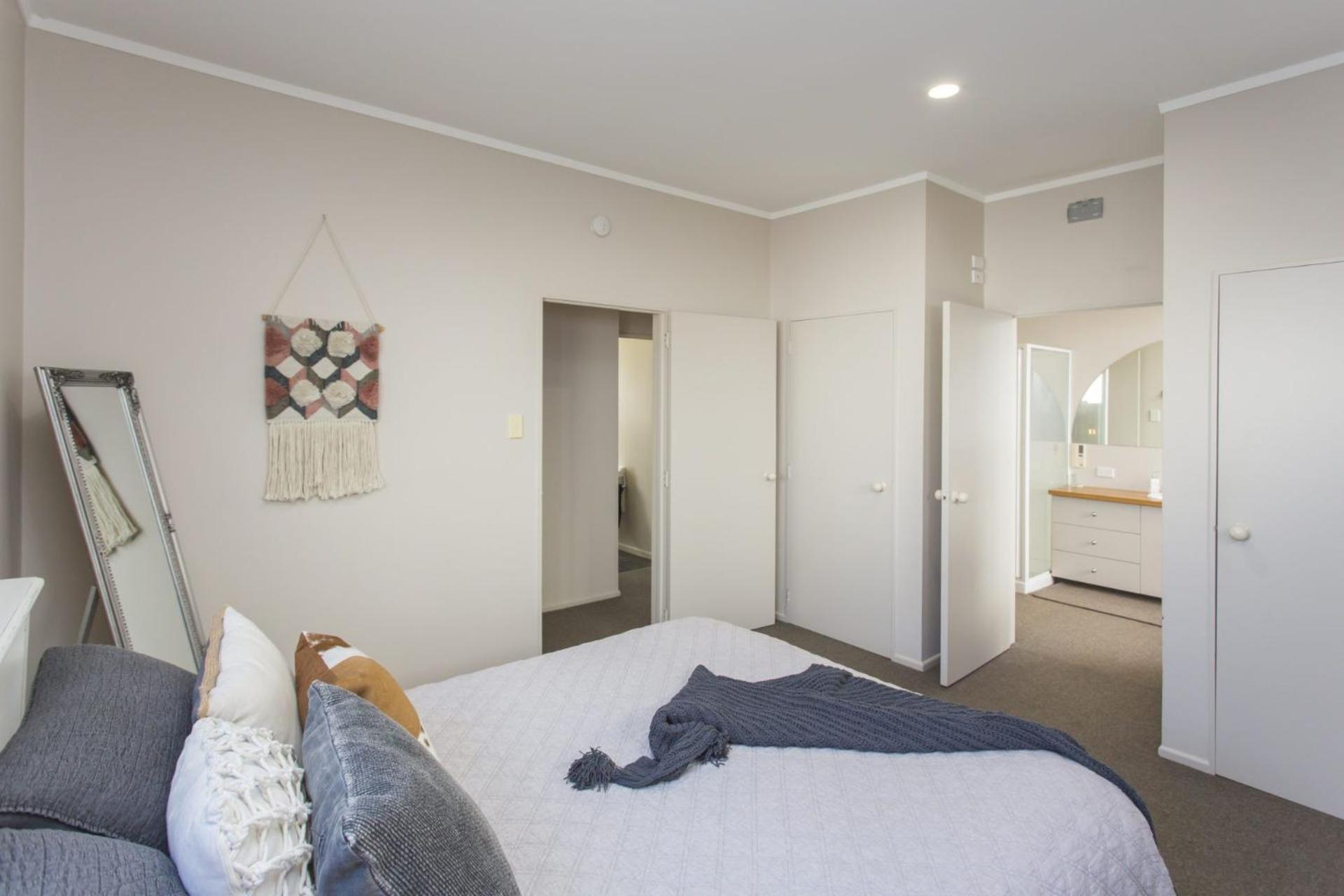 The Waterfront Escape Villa New Plymouth Exterior photo
