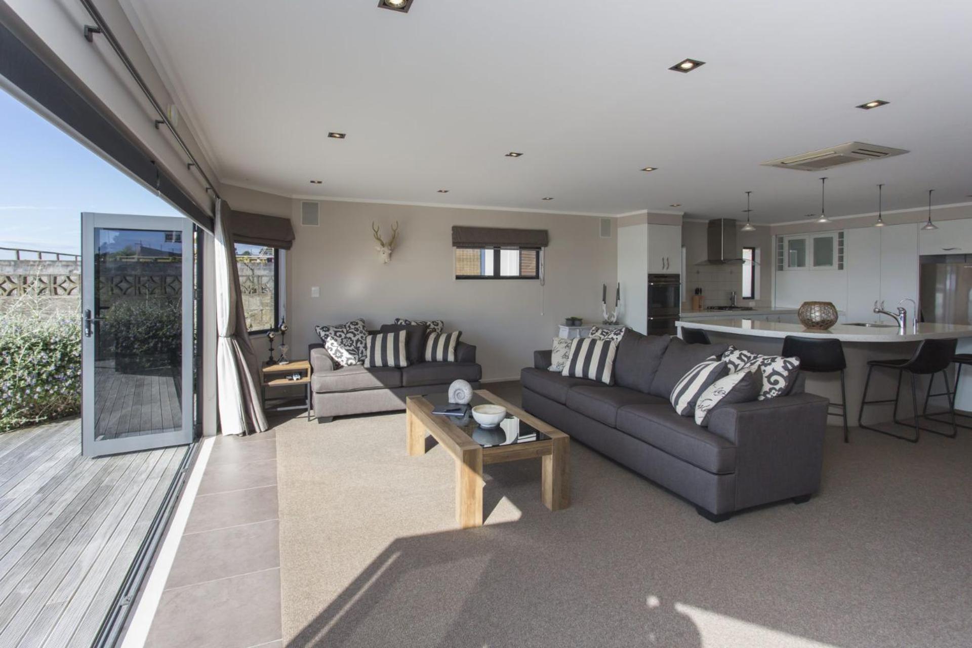 The Waterfront Escape Villa New Plymouth Exterior photo