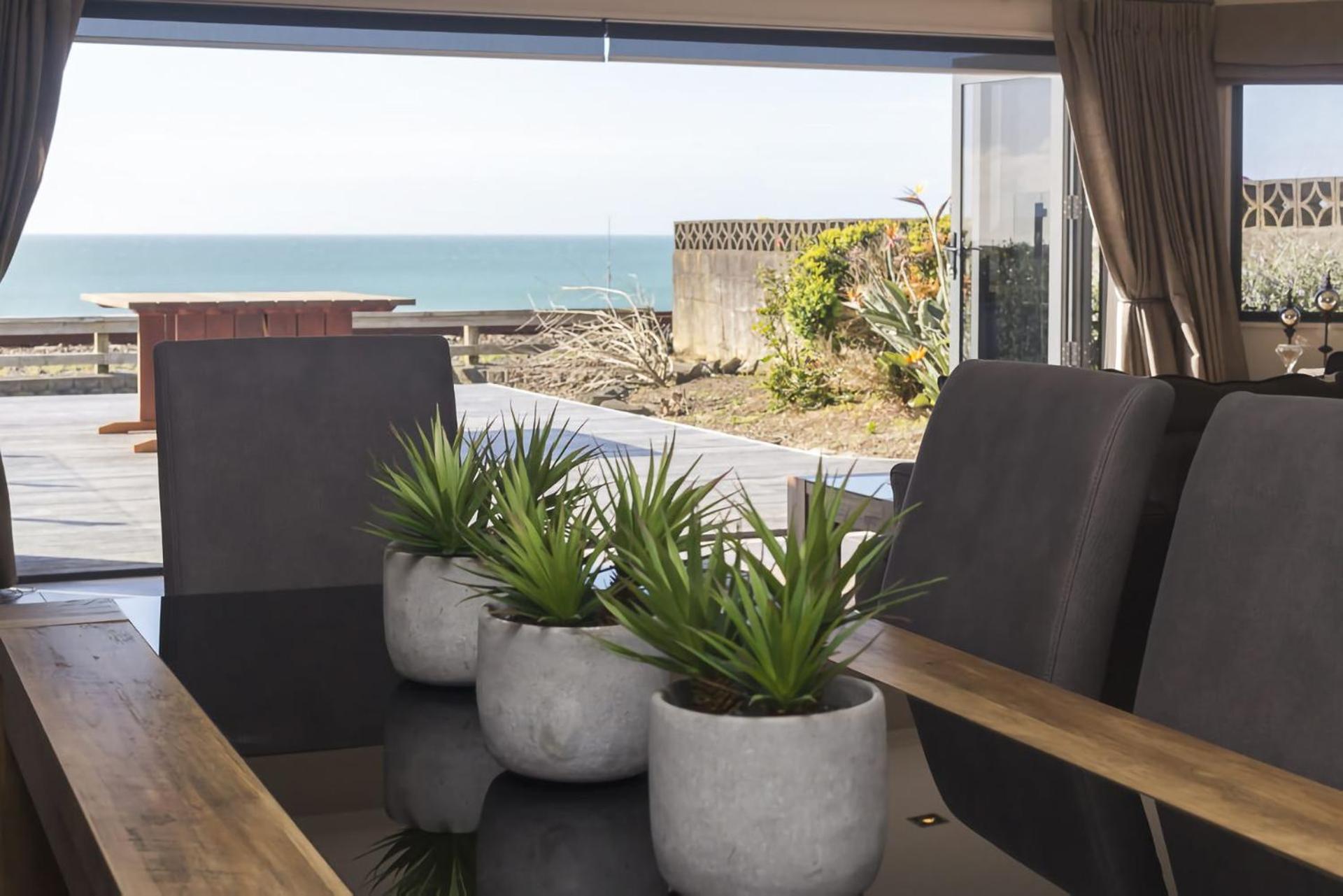 The Waterfront Escape Villa New Plymouth Exterior photo